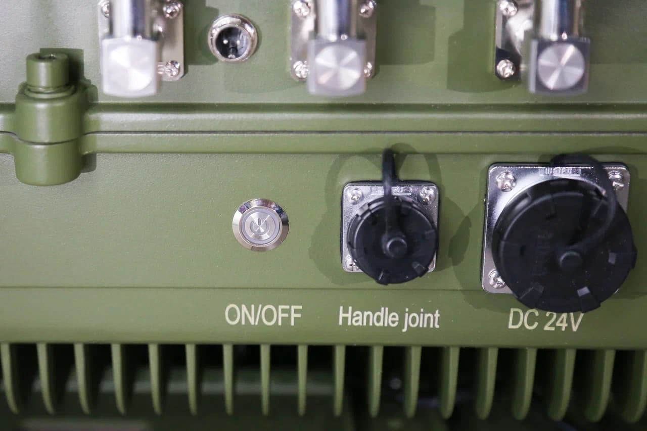 Герань - 12 блокиратор дронов FPV, 600 Вт 4